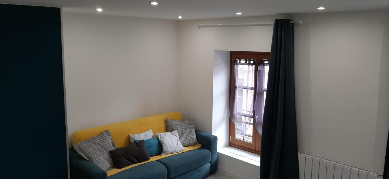 Appartement Netflix Centre De Vienne Pres De Lyon ภายนอก รูปภาพ