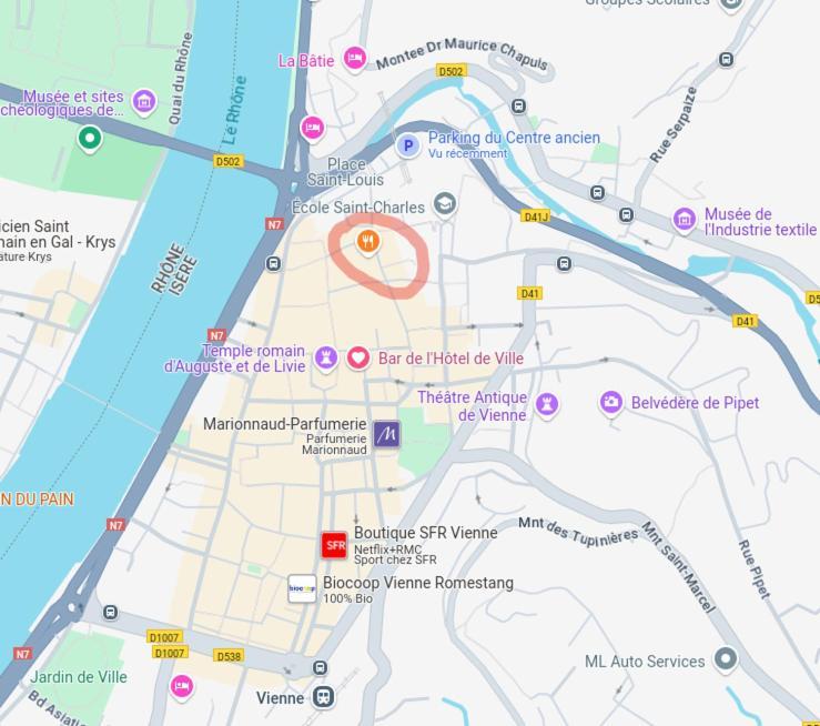 Appartement Netflix Centre De Vienne Pres De Lyon ภายนอก รูปภาพ